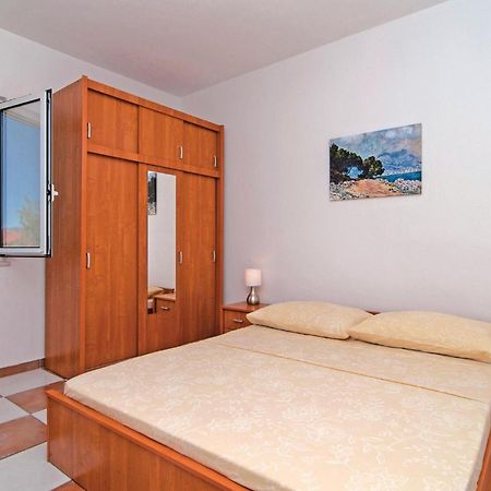 3 Bedroom Cozy Home In Supetar Extérieur photo