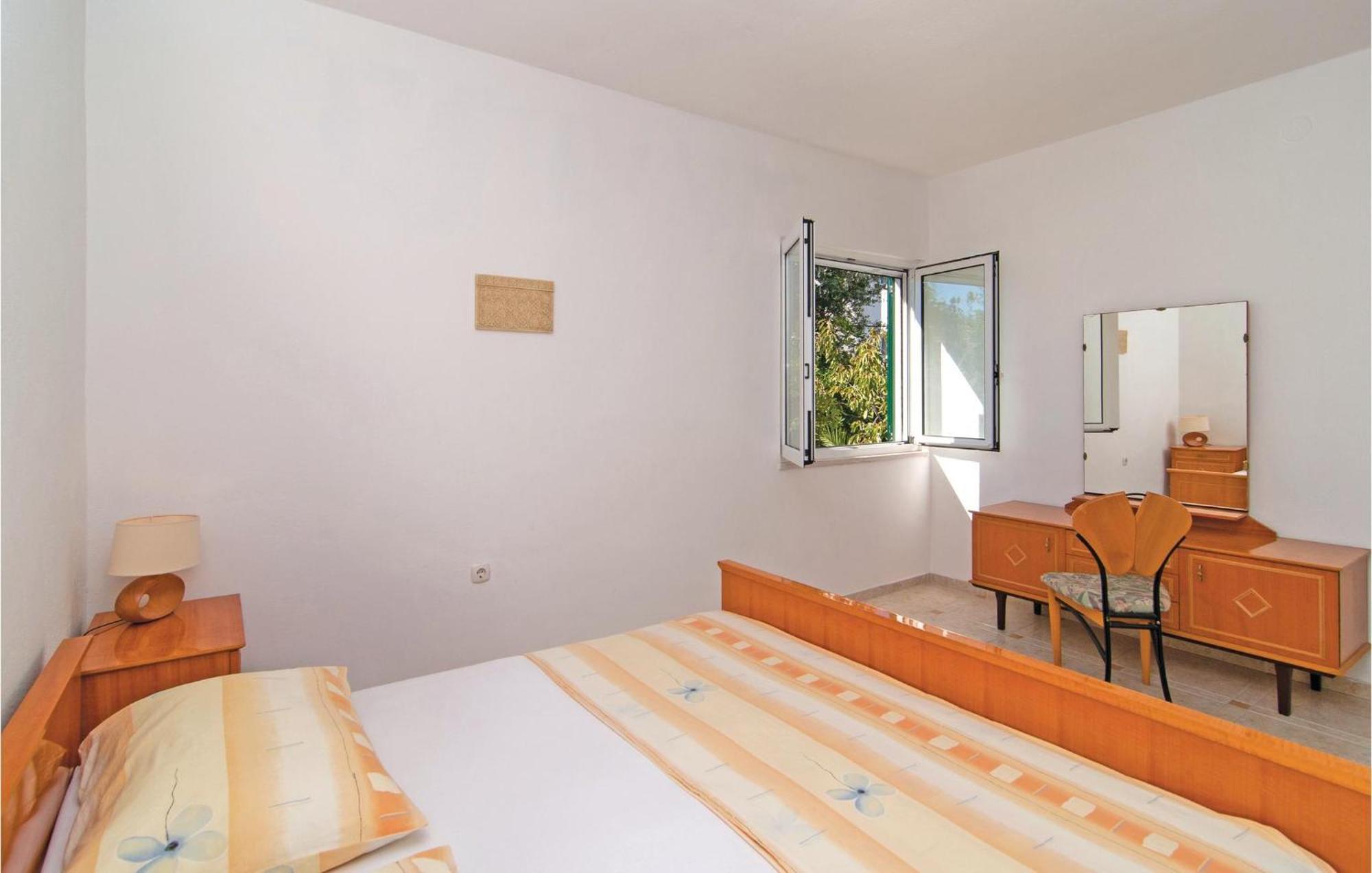 3 Bedroom Cozy Home In Supetar Extérieur photo