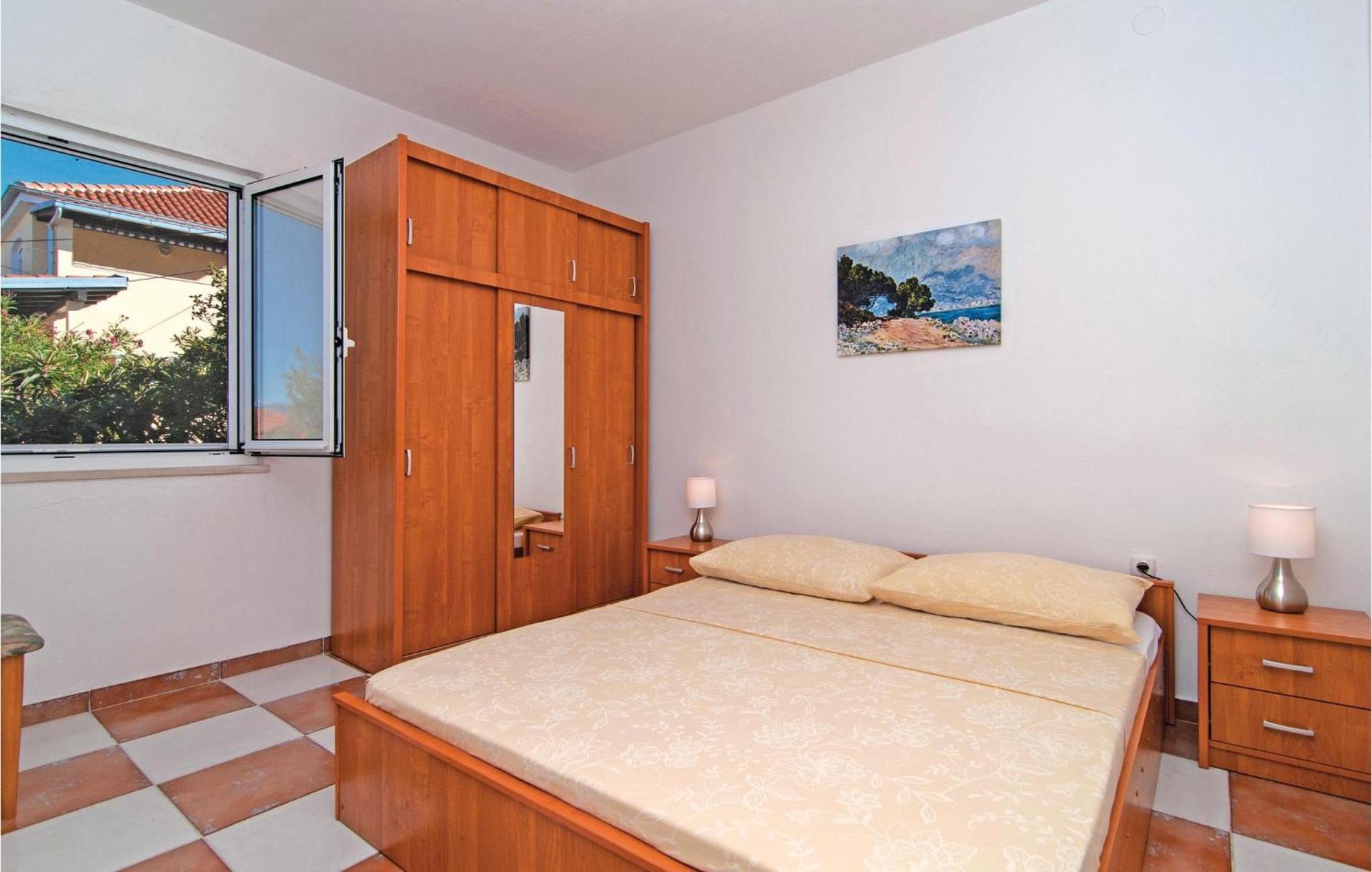 3 Bedroom Cozy Home In Supetar Extérieur photo